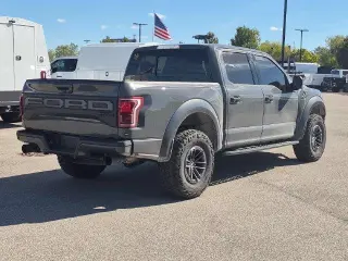 Ford F-150 2020 4x4 Raptor 4dr SuperCrew 5.5 ft. SB