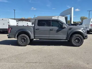 Ford F-150 2020 4x4 Raptor 4dr SuperCrew 5.5 ft. SB