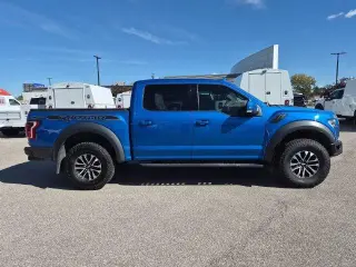 Ford F-150 2019 4x4 Raptor 4dr SuperCrew 5.5 ft. SB