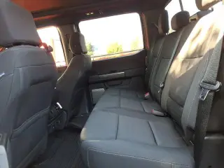 Ford F-150 2023 4x4 XLT 4dr SuperCrew 5.5 ft. SB