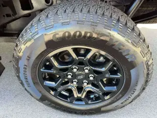 Ford F-150 2024 4x4 XLT 4dr SuperCrew 5.5 ft. SB