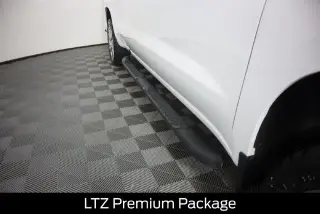 Chevrolet Silverado 1500 2020 4x4 LTZ 4dr Crew Cab 5.8 ft. SB