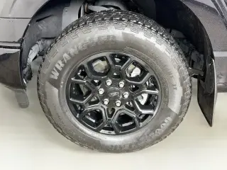 Ford F-150 2024 4x4 XLT 4dr SuperCrew 5.5 ft. SB