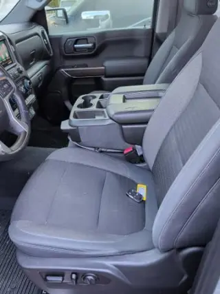 Chevrolet Silverado 1500 2019 4x2 LT 4 puertas Crew Cab 5.8 pies SB