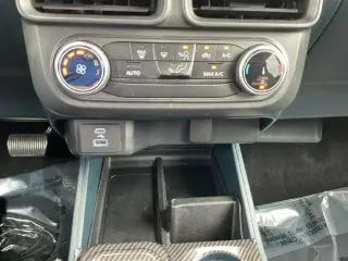 Ford Maverick 2023 AWD XL 4dr SuperCrew 4.5 ft. SB