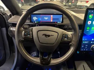 Ford Mustang Mach-E 2023 AWD GT 4dr SUV