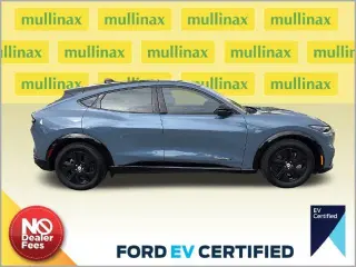 Ford Mustang Mach-E 2023 AWD California Route 1 4dr SUV