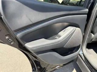 Ford Mustang Mach-E 2023 AWD California Route 1 4dr SUV