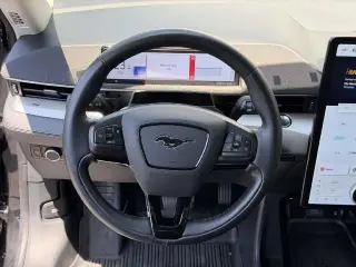 Ford Mustang Mach-E 2023 AWD California Route 1 4dr SUV