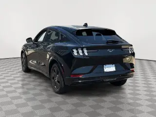 Ford Mustang Mach-E 2023 AWD California Route 1 4dr SUV