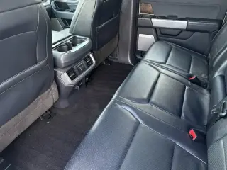 Ford F-150 2022 4x4 XL 4dr SuperCrew 5.5 ft. SB