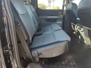 Ford F-150 2023 4x4 Lariat 4dr SuperCrew 5.5 ft. SB