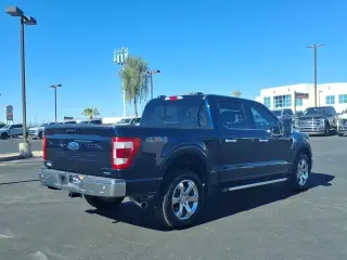Ford F-150 2023 4x4 Lariat 4dr SuperCrew 5.5 ft. SB