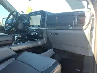 Ford F-150 2023 4x4 Lariat 4dr SuperCrew 5.5 ft. SB