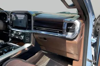 Ford F-150 2023 4x4 King Ranch 4dr SuperCrew 5.5 ft. SB