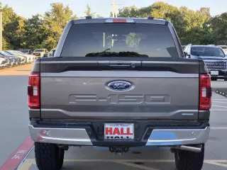 Ford F-150 2022 4x4 XLT 4 puertas SuperCrew 5.5 pies SB