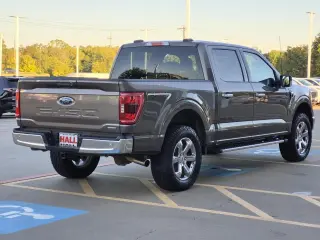 Ford F-150 2022 4x4 XLT 4 puertas SuperCrew 5.5 pies SB