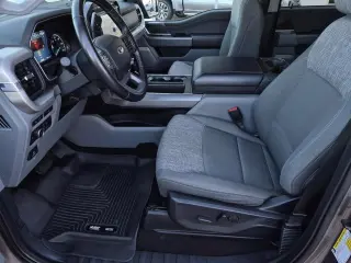 Ford F-150 2022 4x4 XLT 4 puertas SuperCrew 5.5 pies SB