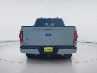 Ford F-150 2023 4x4 XL 4dr SuperCrew 5.5 ft. SB