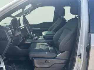Ford F-150 2023 4x4 XL 4dr SuperCrew 5.5 ft. SB