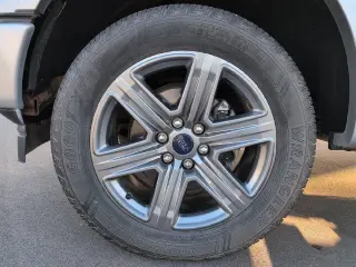 Ford F-150 2019 4x4 XLT 4dr SuperCrew 5.5 ft. SB