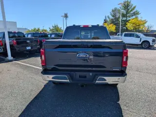 Ford F-150 2023 4x4 XLT 4dr SuperCrew 5.5 ft. SB
