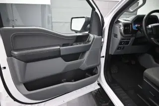 Ford F-150 Lightning 2024 AWD XLT 4dr SuperCrew 5.5 ft. SB