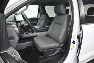 Ford F-150 Lightning 2024 AWD XLT 4dr SuperCrew 5.5 ft. SB
