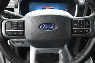 Ford F-150 Lightning 2024 AWD XLT 4dr SuperCrew 5.5 ft. SB