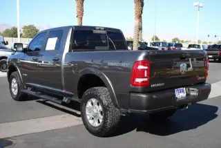 Ram 2500 2019 4x4 Laramie 4dr Crew Cab 6.3 ft. SB Pickup