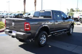 Ram 2500 2019 4x4 Laramie 4dr Crew Cab 6.3 ft. SB Pickup