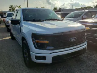 Ford F-150 2026 4x2 STX 4dr SuperCrew 5.5 ft. SB