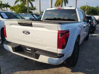 Ford F-150 2026 4x2 STX 4dr SuperCrew 5.5 ft. SB