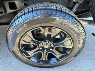 Ford F-150 2023 4x4 XLT 4dr SuperCrew 5.5 ft. SB