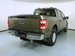 Ford F-150 2022 4x4 XL 4dr SuperCrew 5.5 ft. SB