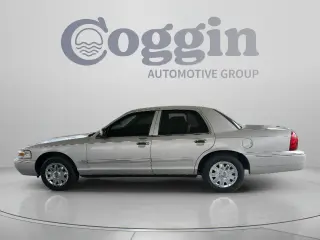 Mercury Grand Marquis 2008 GS 4dr Sedán