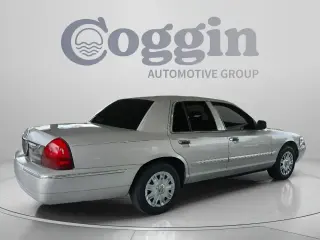 Mercury Grand Marquis 2008 GS 4dr Sedán