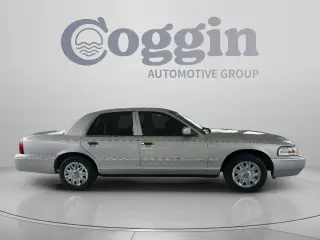 Mercury Grand Marquis 2008 GS 4dr Sedán