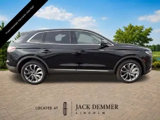 Lincoln Nautilus 2023 AWD Reserve 4dr SUV