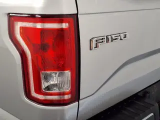 Ford F-150 2015 4x4 XLT 4dr SuperCrew 5.5 ft. SB