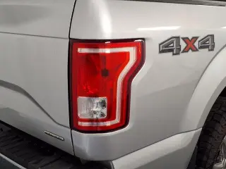Ford F-150 2015 4x4 XLT 4dr SuperCrew 5.5 ft. SB