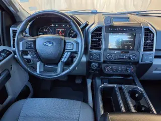Ford F-150 2018 4x4 XLT 4dr SuperCrew 5.5 ft. SB