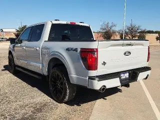 Ford F-150 2024 4x4 XLT 4dr SuperCrew 5.5 ft. SB