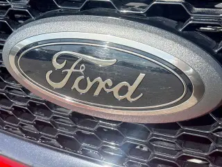 Ford F-150 2018 4x4 XLT 4dr SuperCrew 5.5 ft. SB
