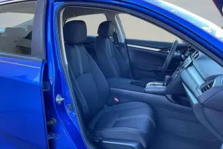 Honda Civic 2018 LX 4dr Sedán CVT