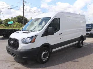 Ford Transit 2025 250 3dr LWB Techo Medio Furgón de Carga