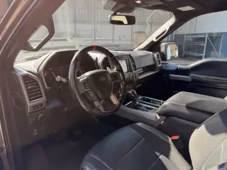 Ford F-150 2019 4x4 Raptor 4dr SuperCrew 5.5 ft. SB