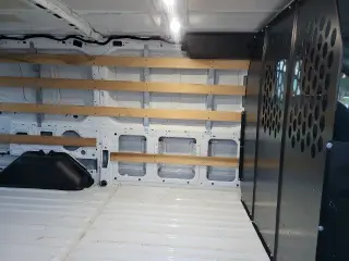 Ford Transit 2025 250 3dr SWB Techo Bajo Furgón de Carga