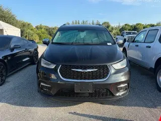 Chrysler Pacifica 2023 AWD Limited 4dr Mini-Van