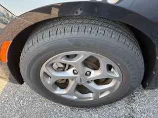 Chrysler Pacifica 2023 AWD Limited 4dr Mini-Van